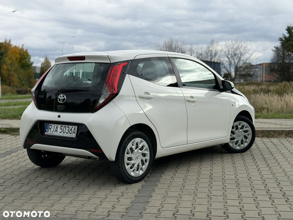 Toyota Aygo - 12