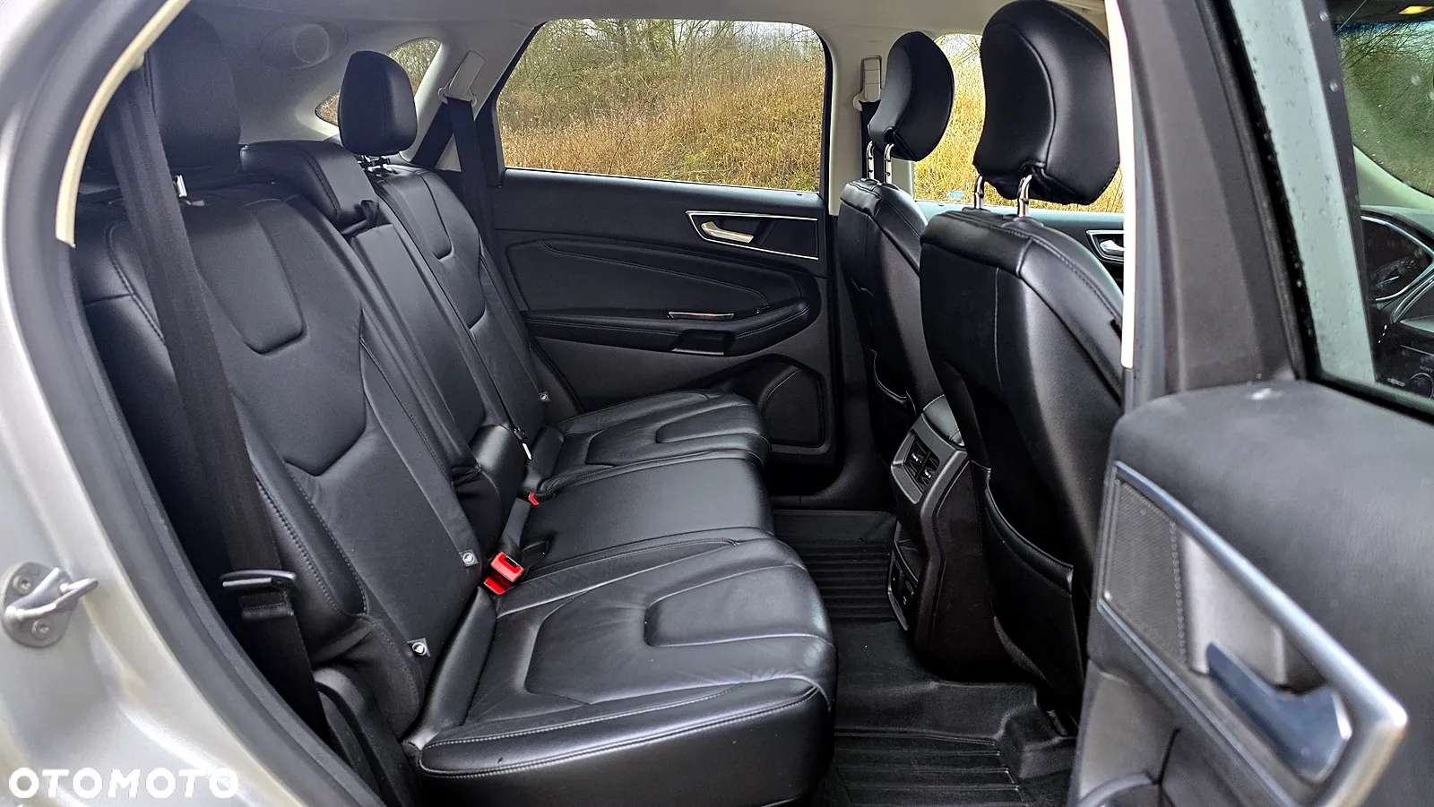 Ford Edge - 15