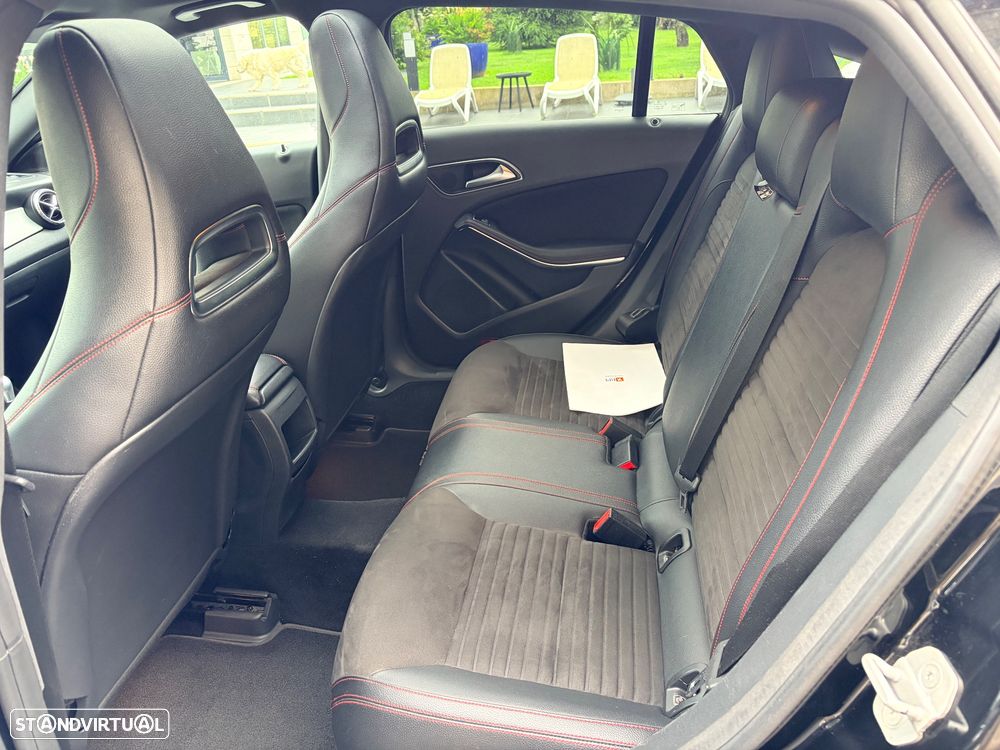 Mercedes-Benz CLA 200 d Shooting Brake AMG Line - 9