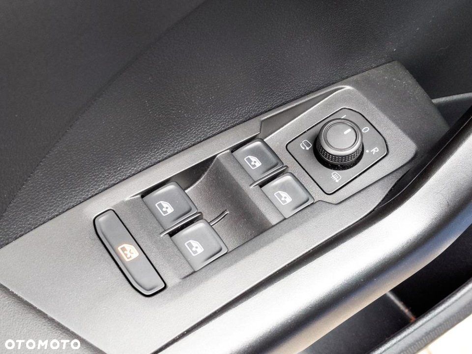 Volkswagen T-Cross - 15