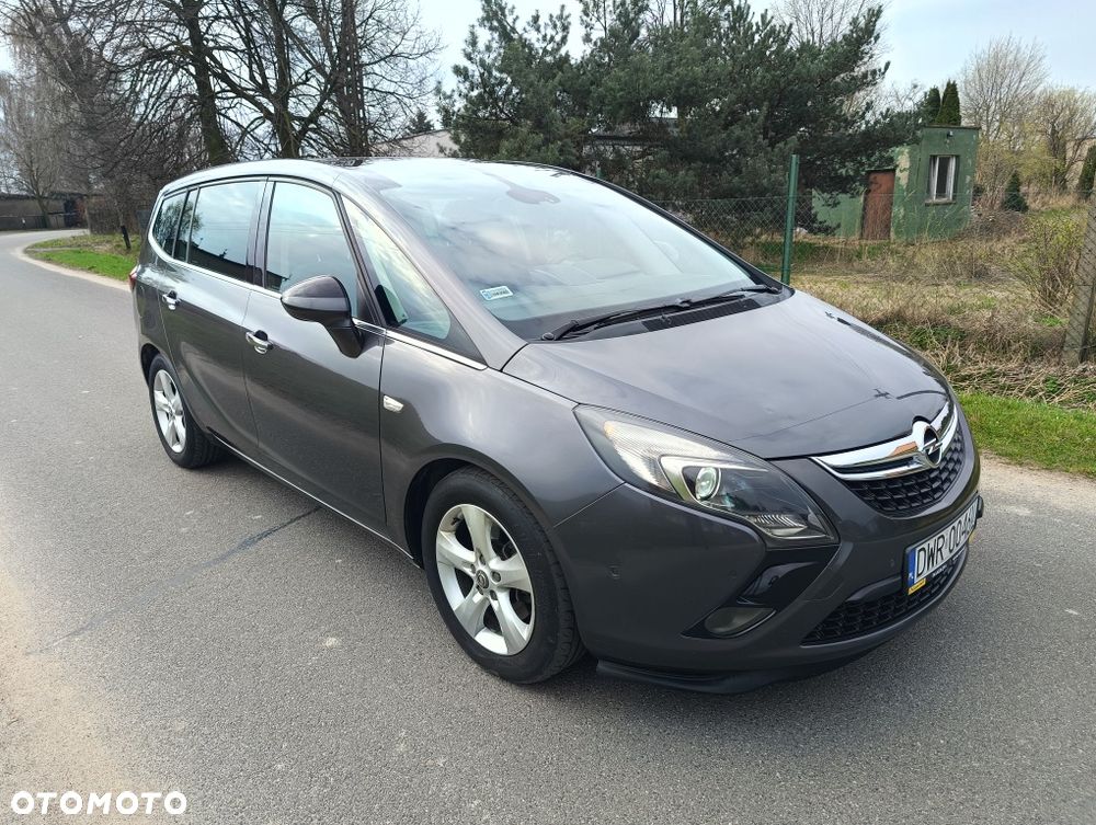 Opel Zafira - 1