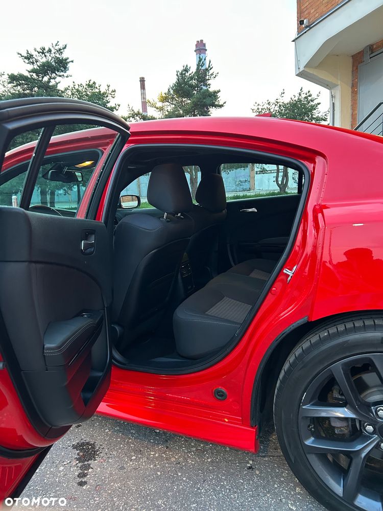 Dodge Charger 3.6 GT - 13