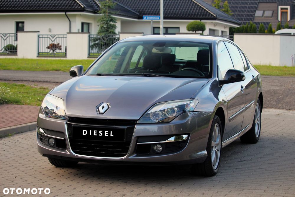 Renault Laguna dCi 110 FAP Bose Edition - 4
