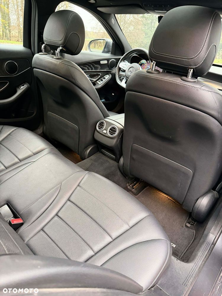 Mercedes-Benz Klasa C 220 d 9G-TRONIC - 12