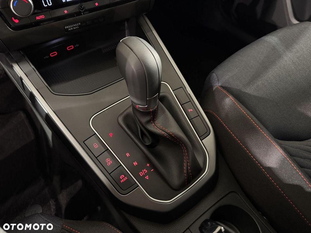 Seat Ibiza 1.0 TSI S&S DSG FR Anniversary Edition - 24