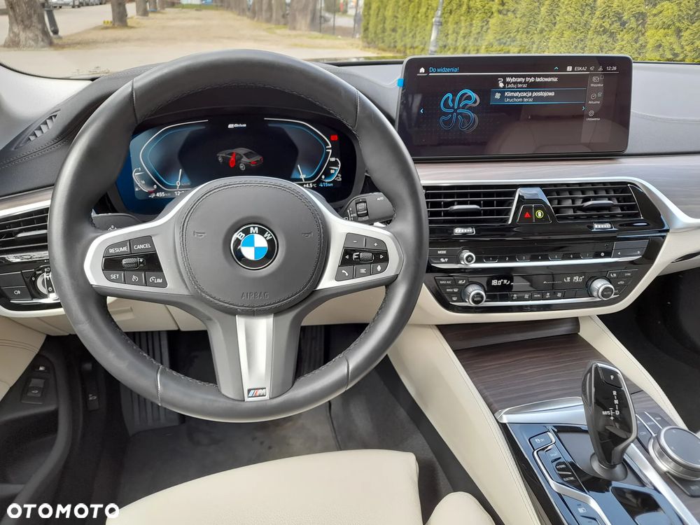BMW Seria 5 - 11