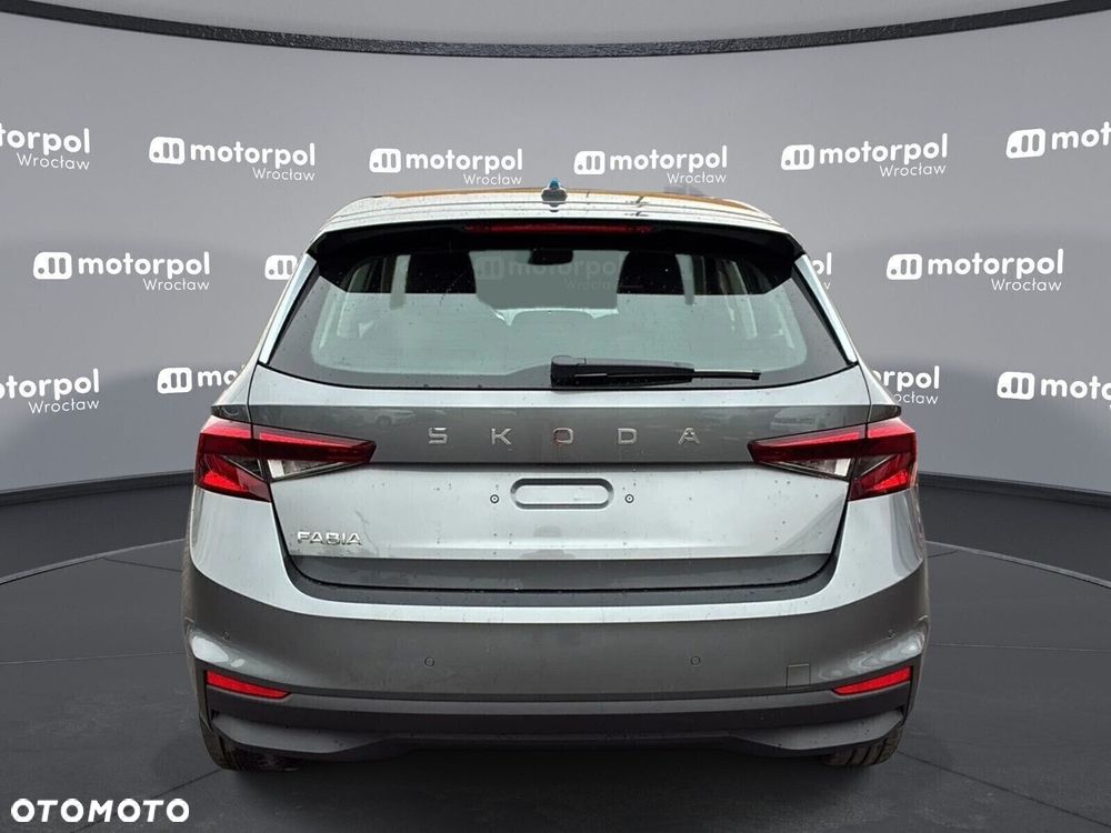 Skoda Fabia - 9