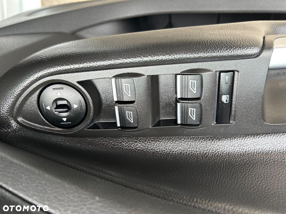 Ford Kuga 1.5 EcoBoost FWD ST-Line ASS - 26