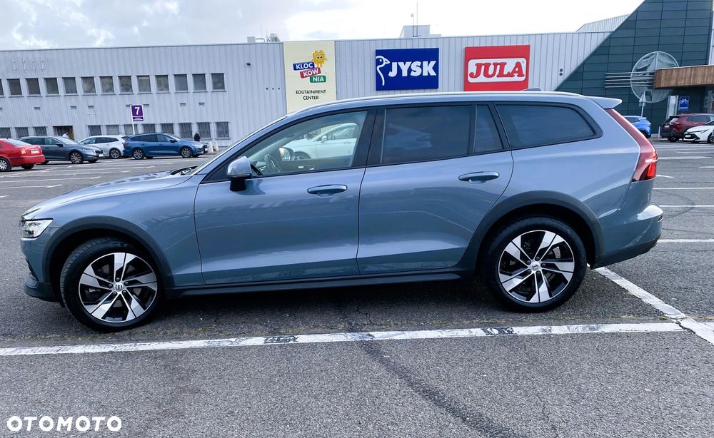 Volvo V60 Cross Country Plus B4 D AWD - 7