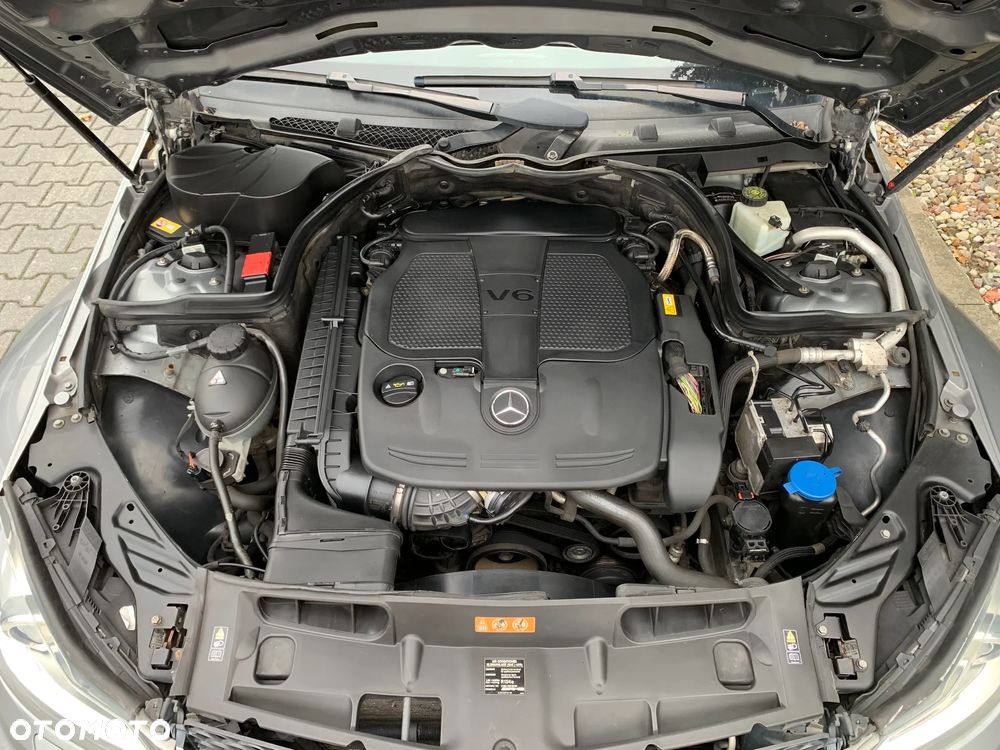Mercedes-Benz Klasa C 350 CGI BlueEff - 6