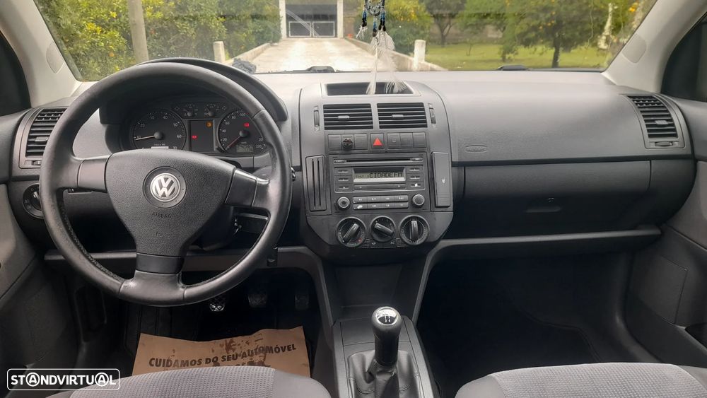 VW Polo 1.2 Trendline - 19