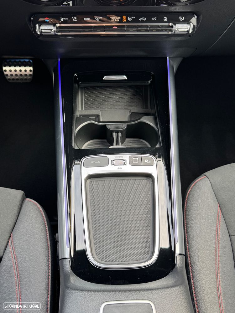 Mercedes-Benz GLA 250 e 8G-DCT AMG Line Advanced Plus - 25