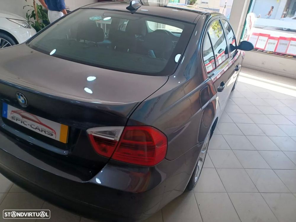BMW 318 d - 8