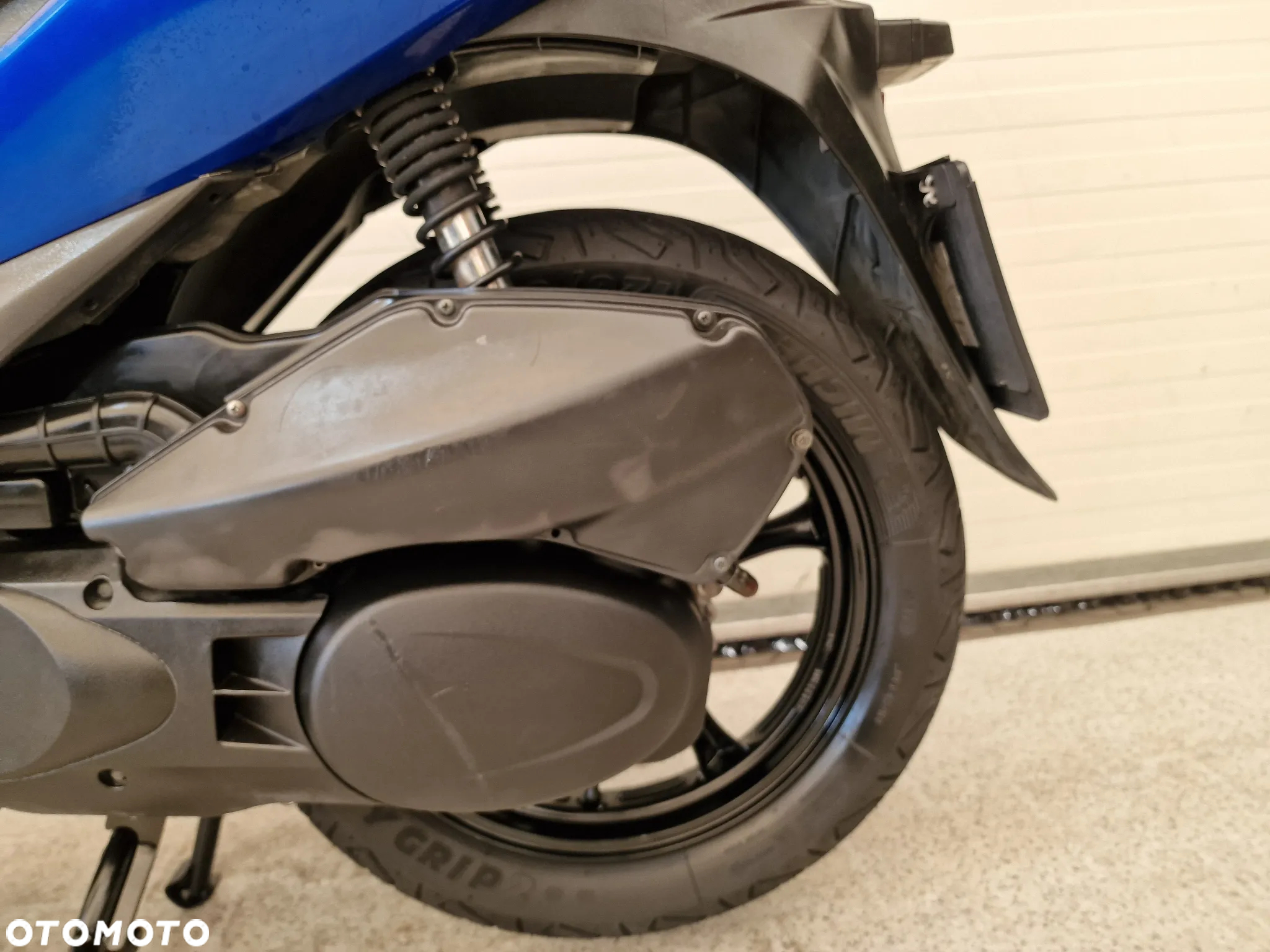 Suzuki Inny - 10