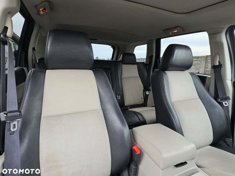 Jeep Grand Cherokee 5.7 V8 HEMI 4WD Automatik Summit - 32