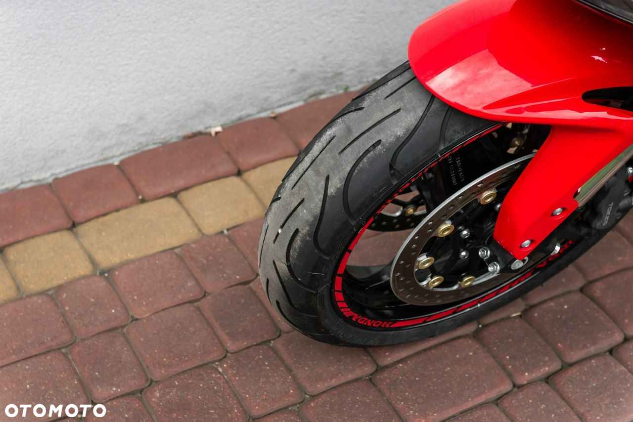 Honda CBR - 8