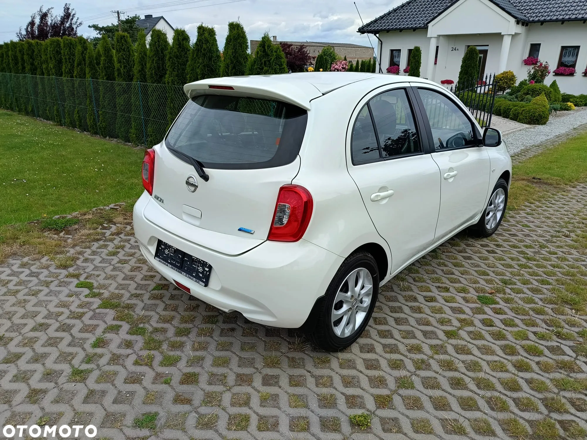 Nissan Micra 1.2 Elle - 2