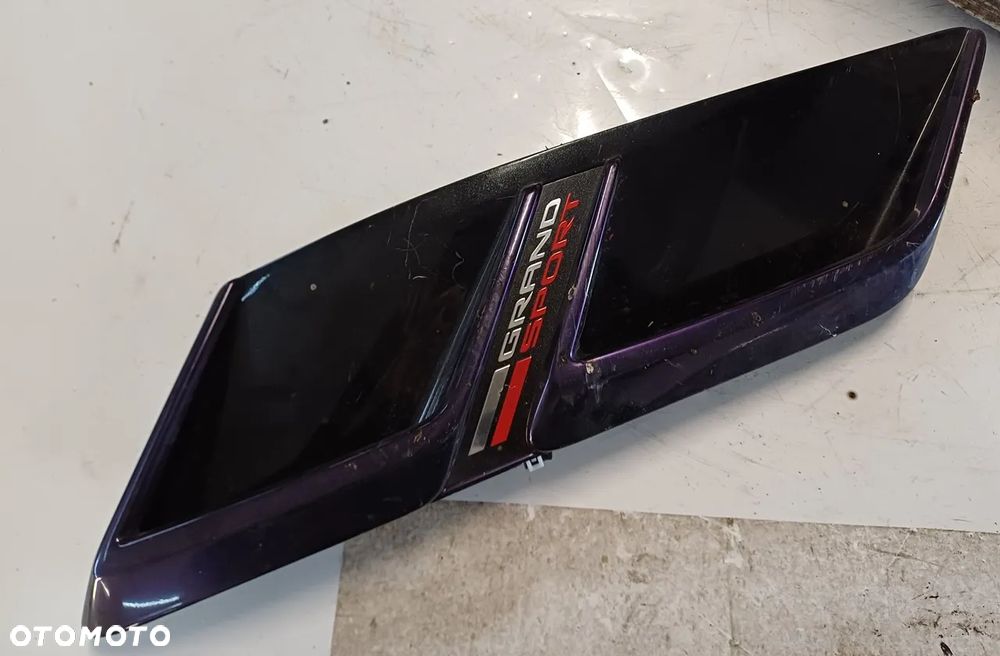 CHEVROLET CORVETTE C7 17r WLOT BŁOTNIKA KRATKA PRAWY PRZÓD 84208200 - 1