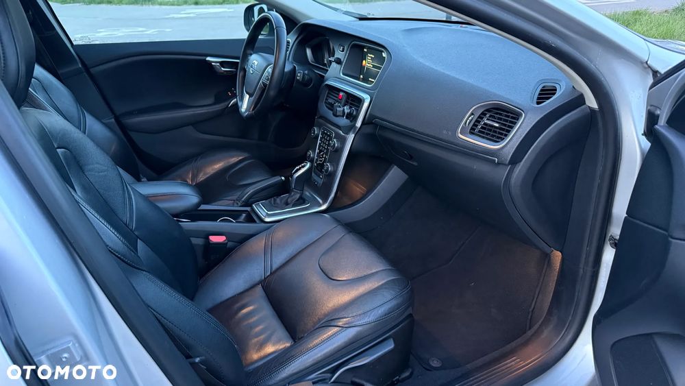 Volvo V40 D4 Drive-E Summum - 15