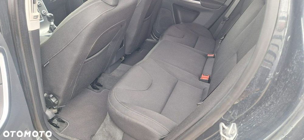 Volvo XC 60 - 13