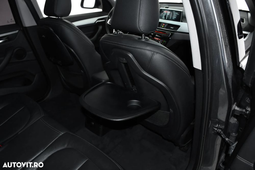 BMW X1 xDrive25d AT xLine - 12