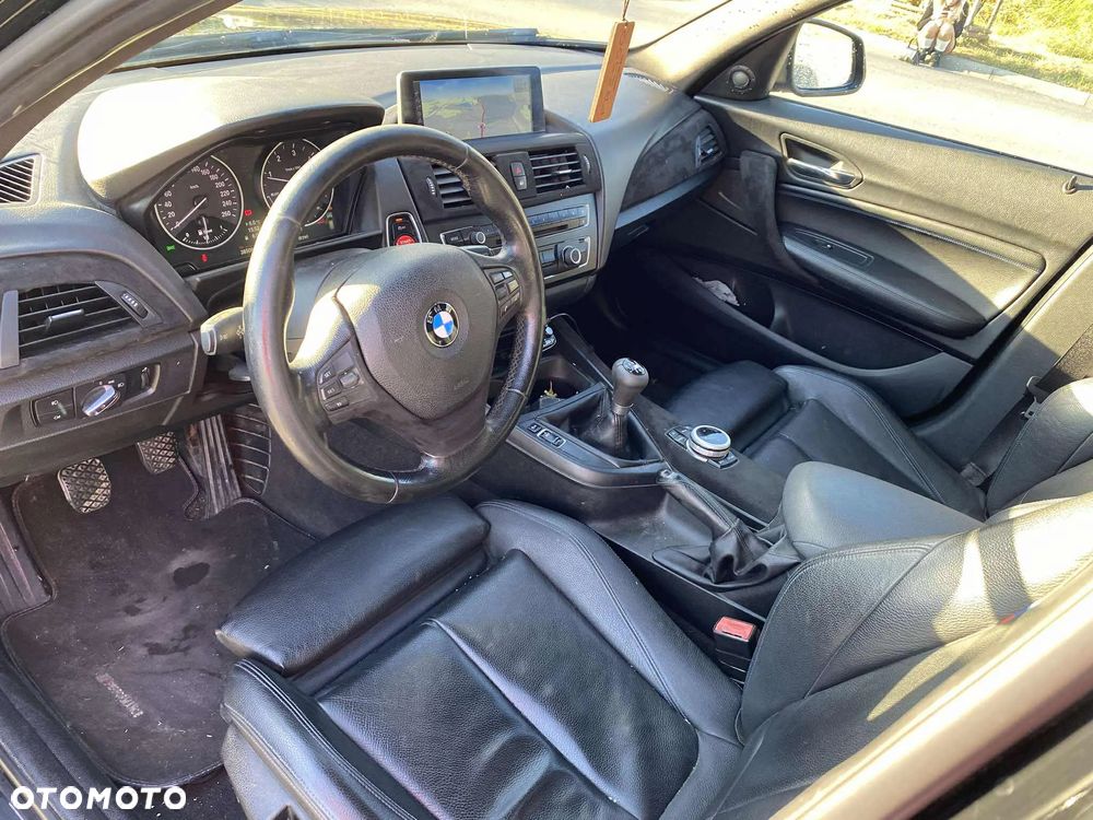 BMW Seria 1 118d Sport Line - 7