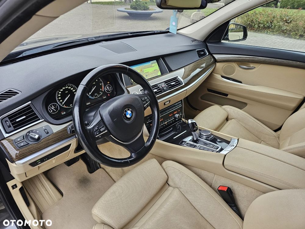 BMW 5GT 530d xDrive Luxury Line - 11