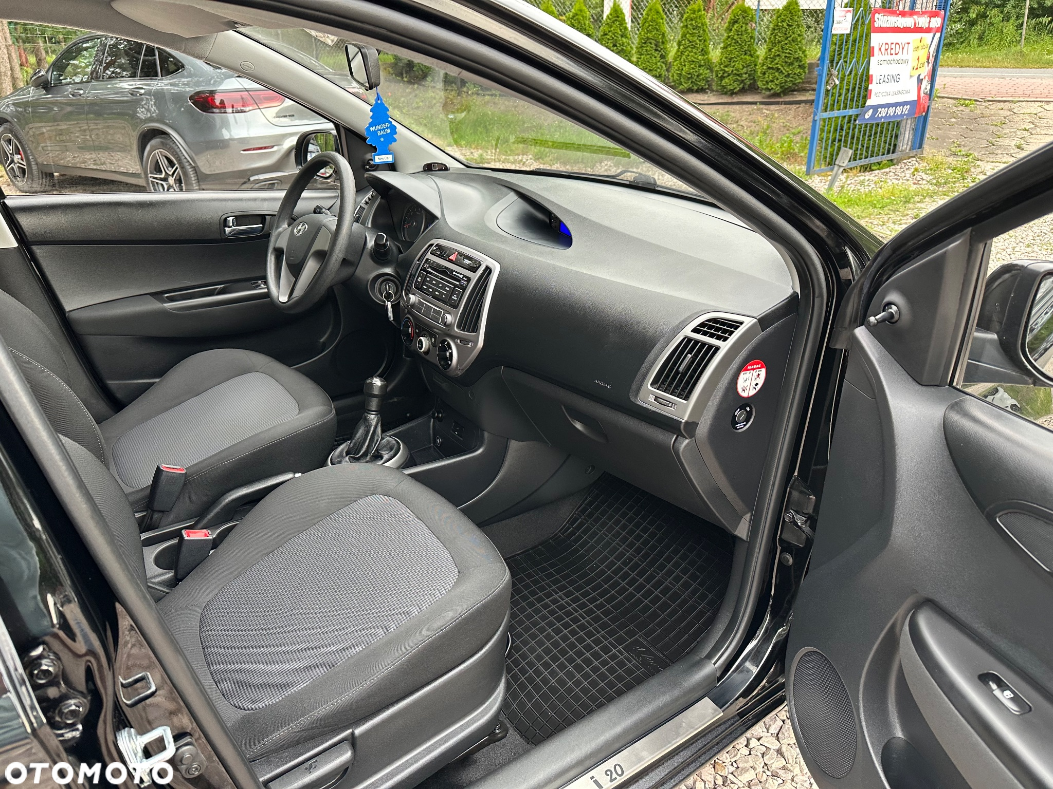 Hyundai i20 - 17