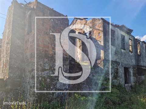 Moradia para Restaurar T2 Venda em Parada do Bouro,Vieira do Minho - Grande imagem: 3/21