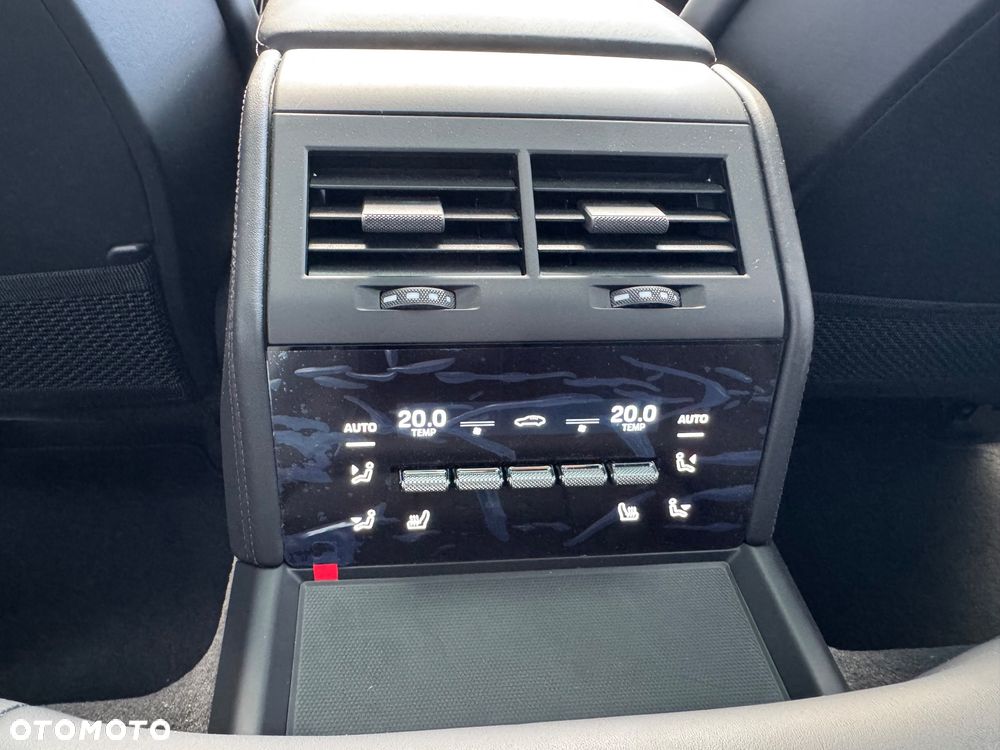Porsche Panamera 4 E-Hybrid PHEV - 21
