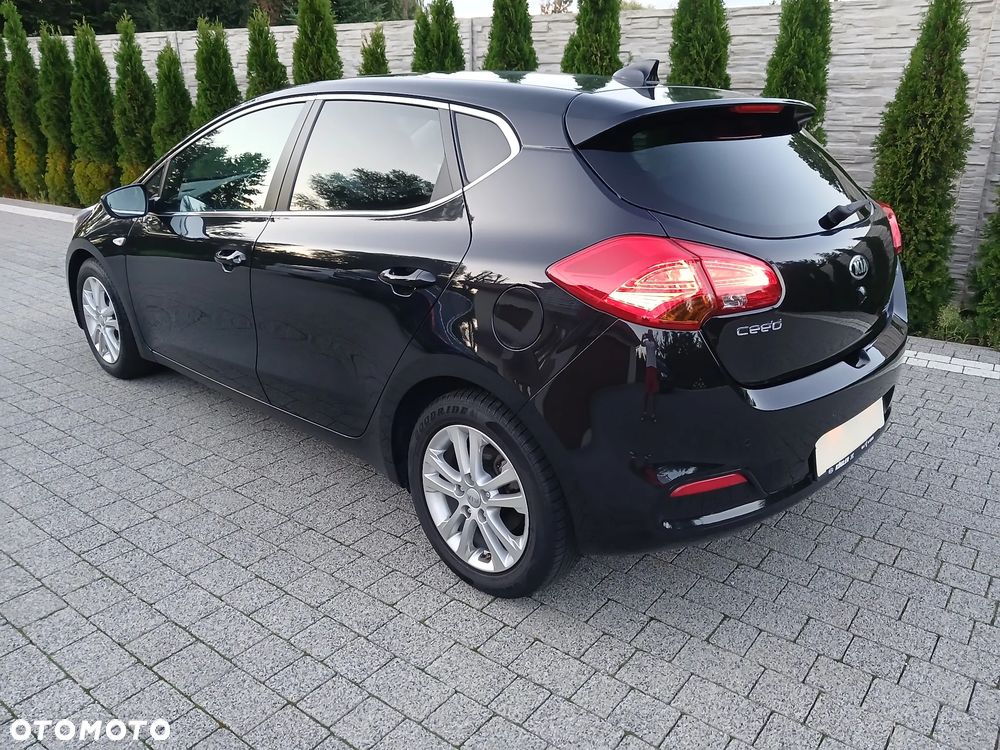 Kia Ceed 1.6 GDI Platinum Edition - 8