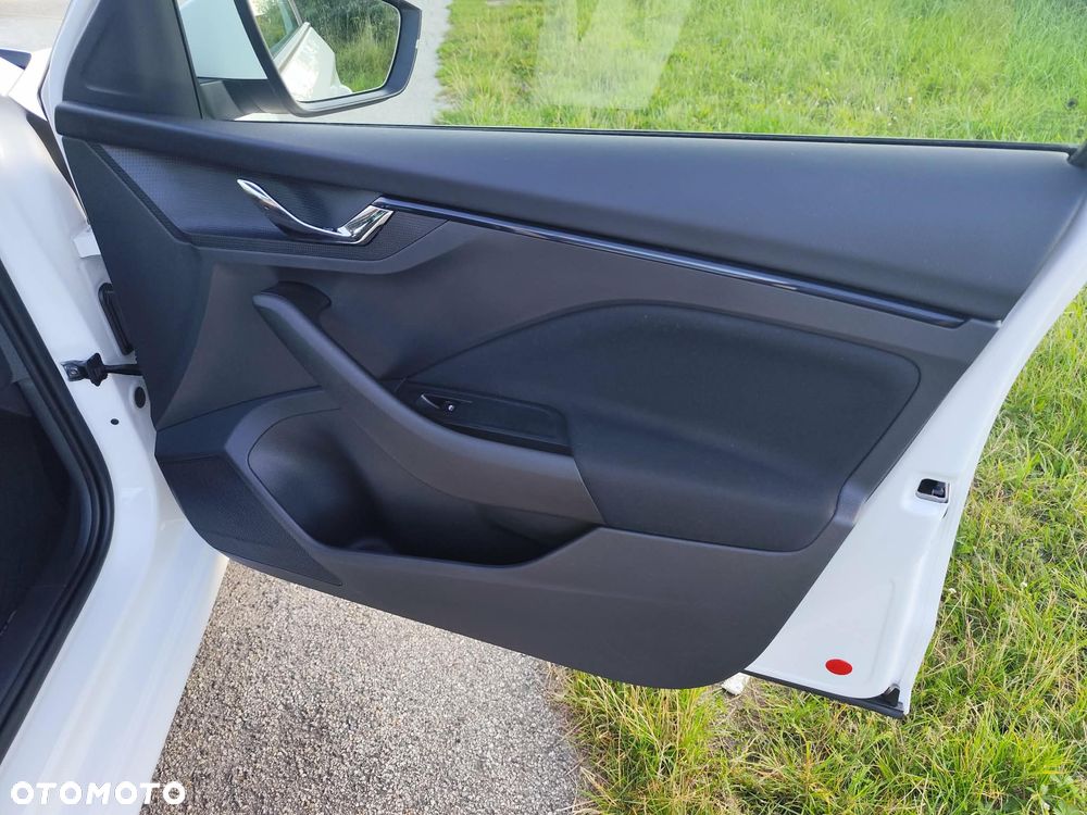 Skoda Kamiq 1.5 TSI Ambition DSG - 24