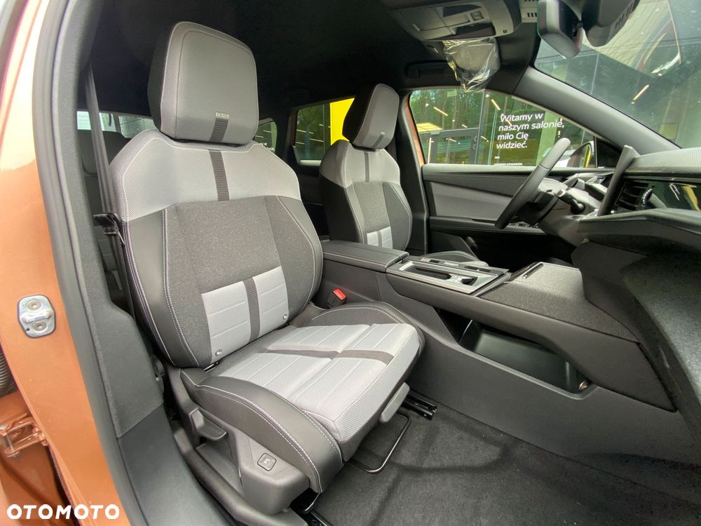 Opel Grandland 1.2 T mHEV GS S&S eDTC6 - 10