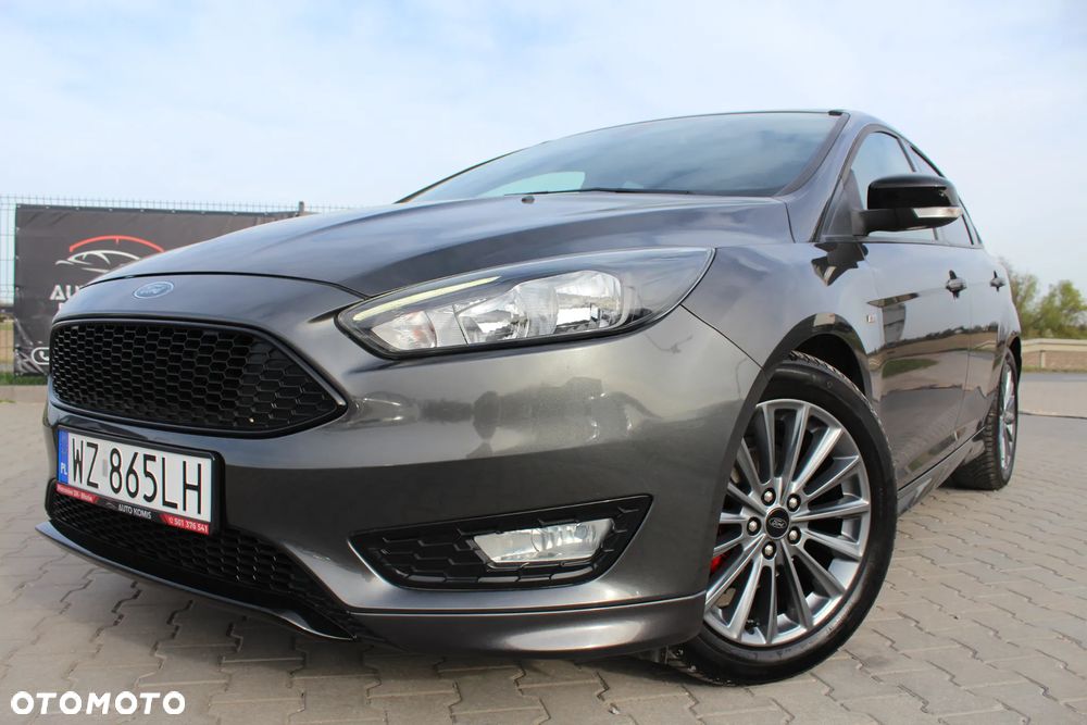 Ford Focus 1.0 EcoBoost Start-Stopp-System ST-LINE STYLE - 32