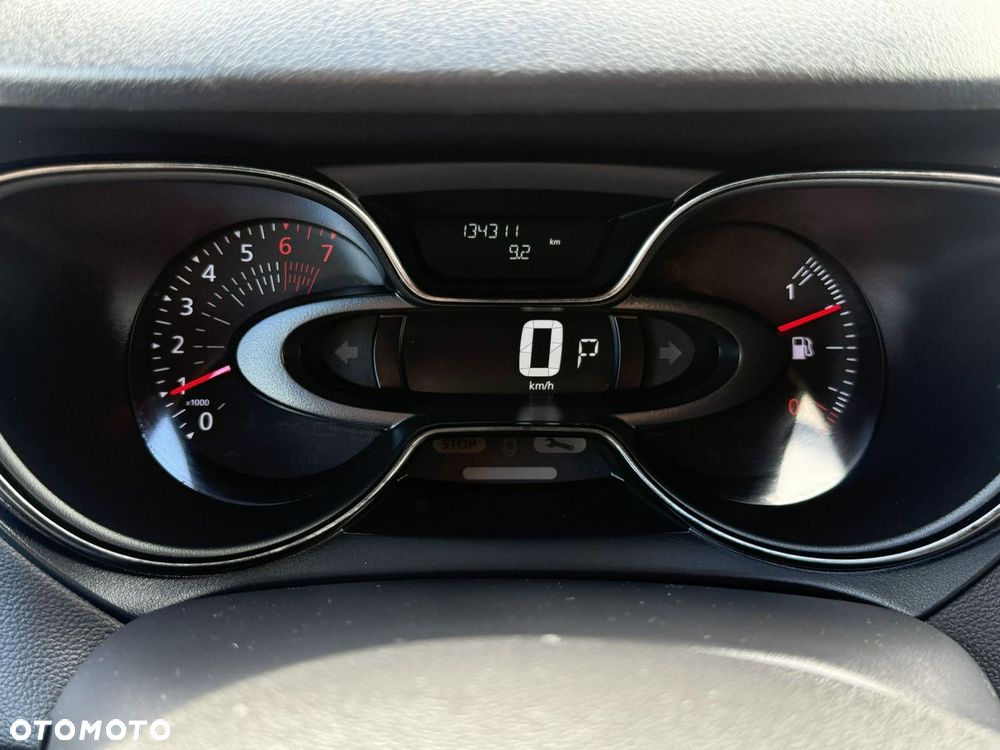 Renault Captur - 10