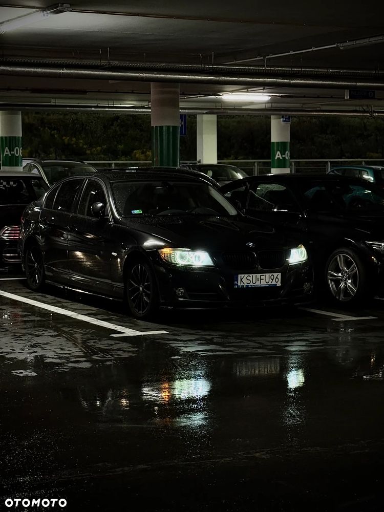 BMW Seria 3 320i - 26