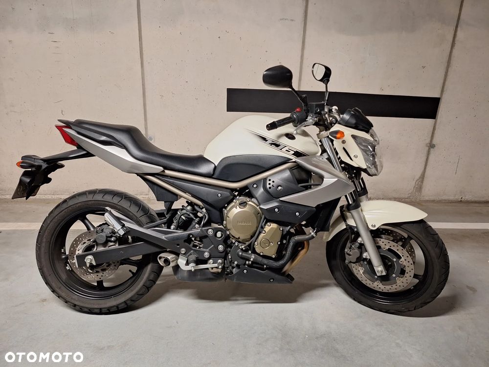 Yamaha XJ - 1