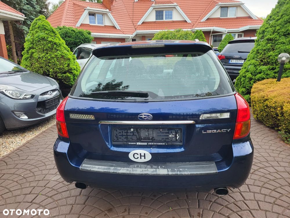 Subaru Legacy 2.5i AT - 11