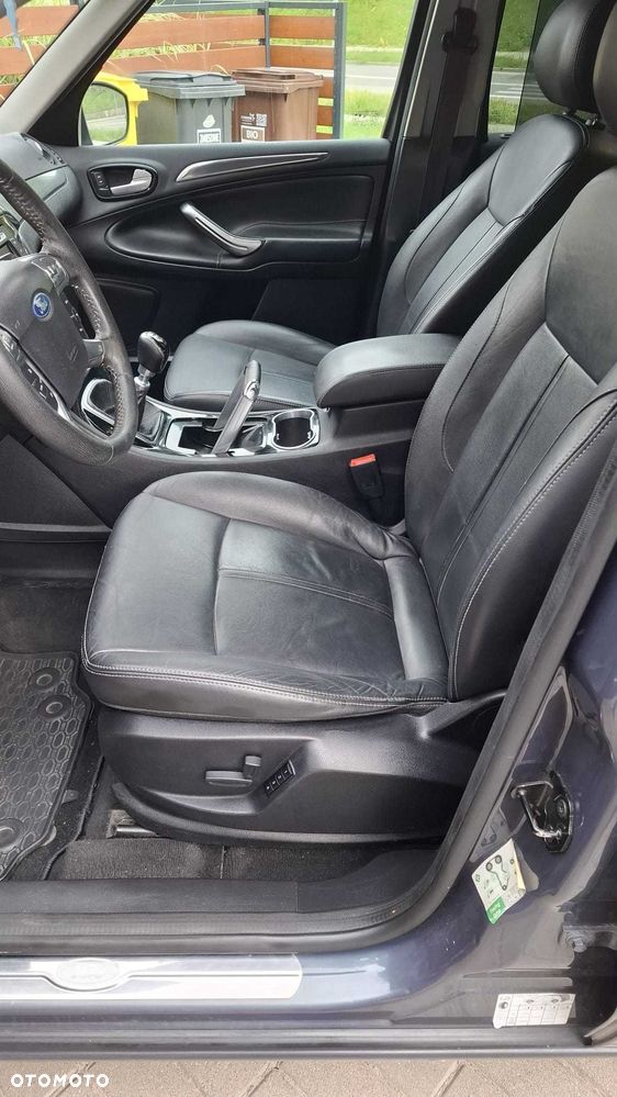 Ford S-Max - 6