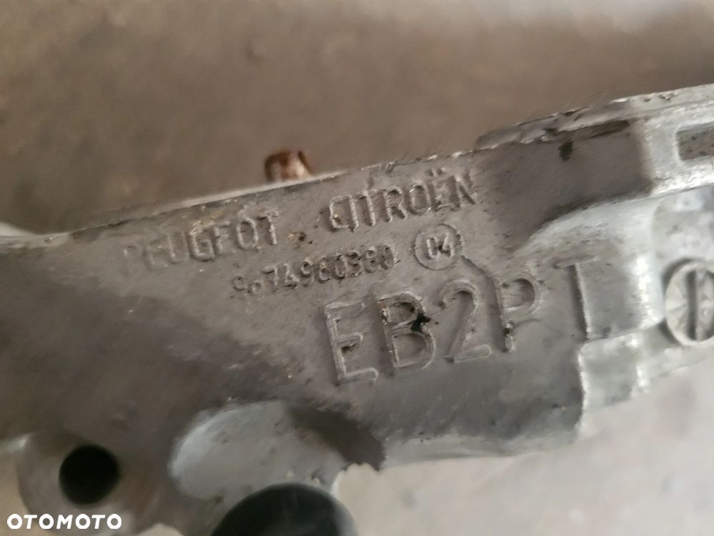 Wspornik łapa silnika 1.2 THP Peugeot 3008 II - 3