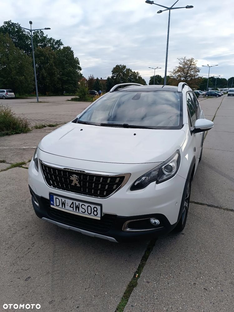Peugeot 2008 2017 photo 2
