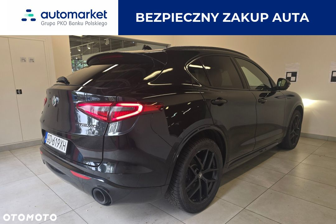Alfa Romeo Stelvio 2.0 Turbo Veloce Q4 - 4