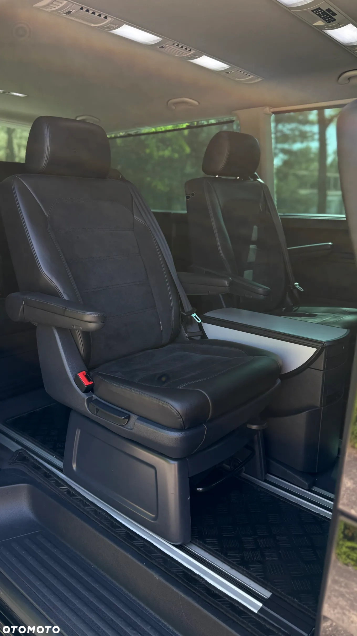 Volkswagen Multivan 2.0 BiTDI L2 Comfortline 4Motion DSG - 6