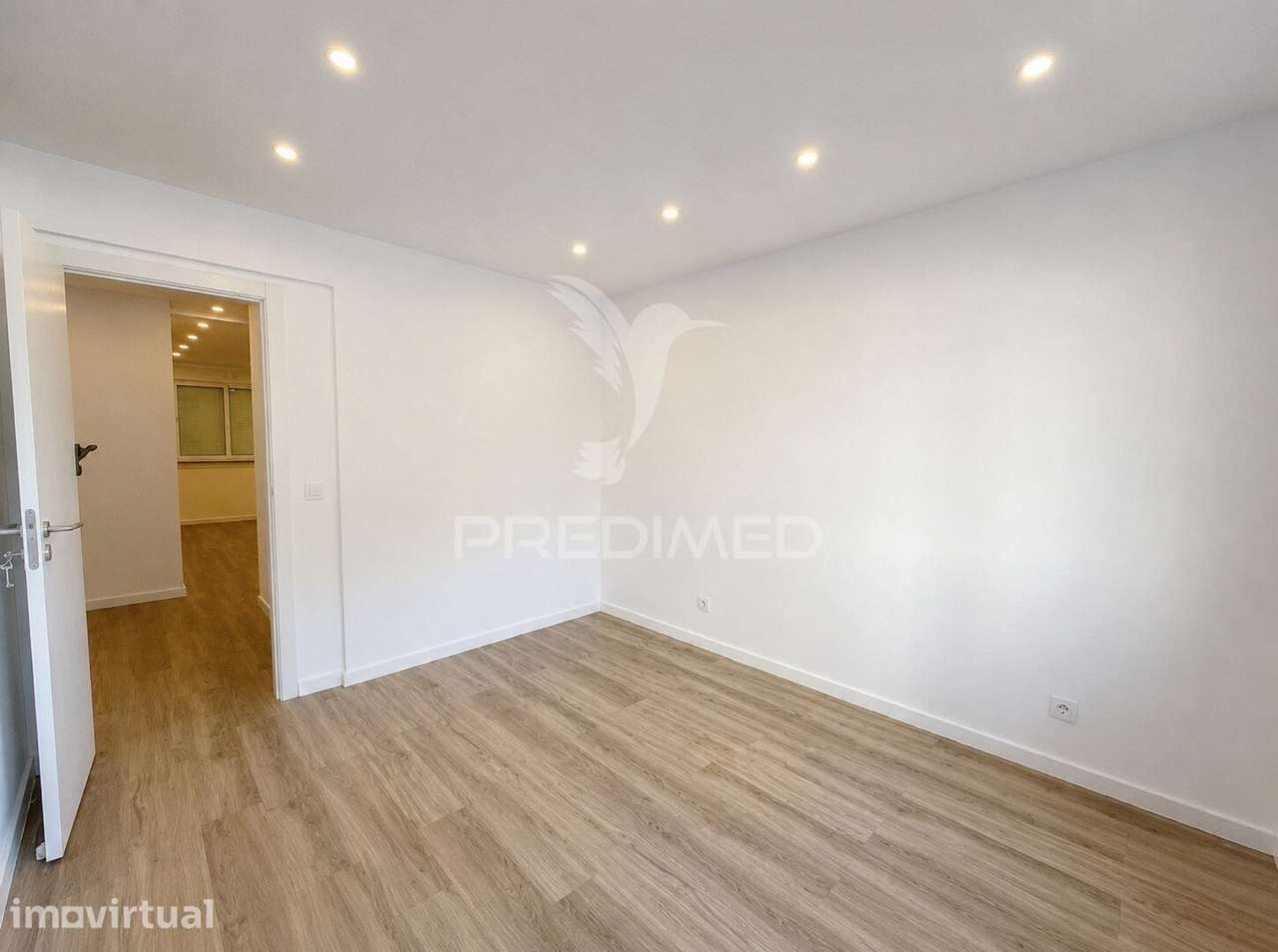 Apartamento T2 em Odivelas - Grande imagem: 3/7