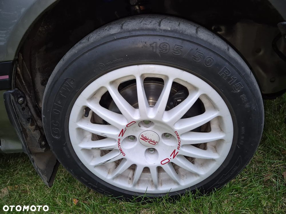 Honda Civic 1.5i-16 - 12