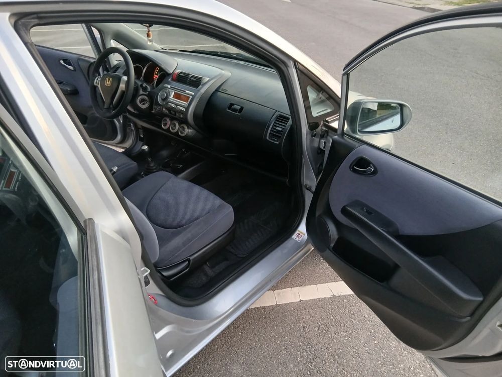 Honda Jazz 1.2 Sport - 12