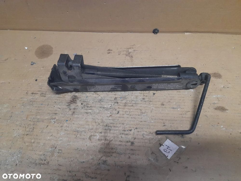 LEWAREK PODNOŚNIK SAMOCHODOWY - 4