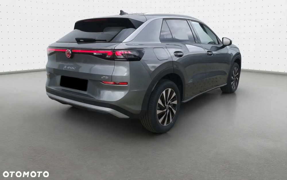 Volkswagen T-Roc 1.5 eTSI Style DSG - 6