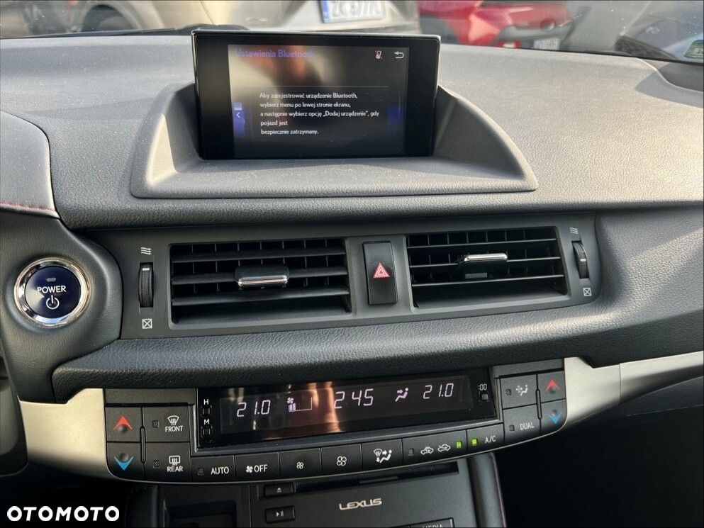 Lexus CT - 22