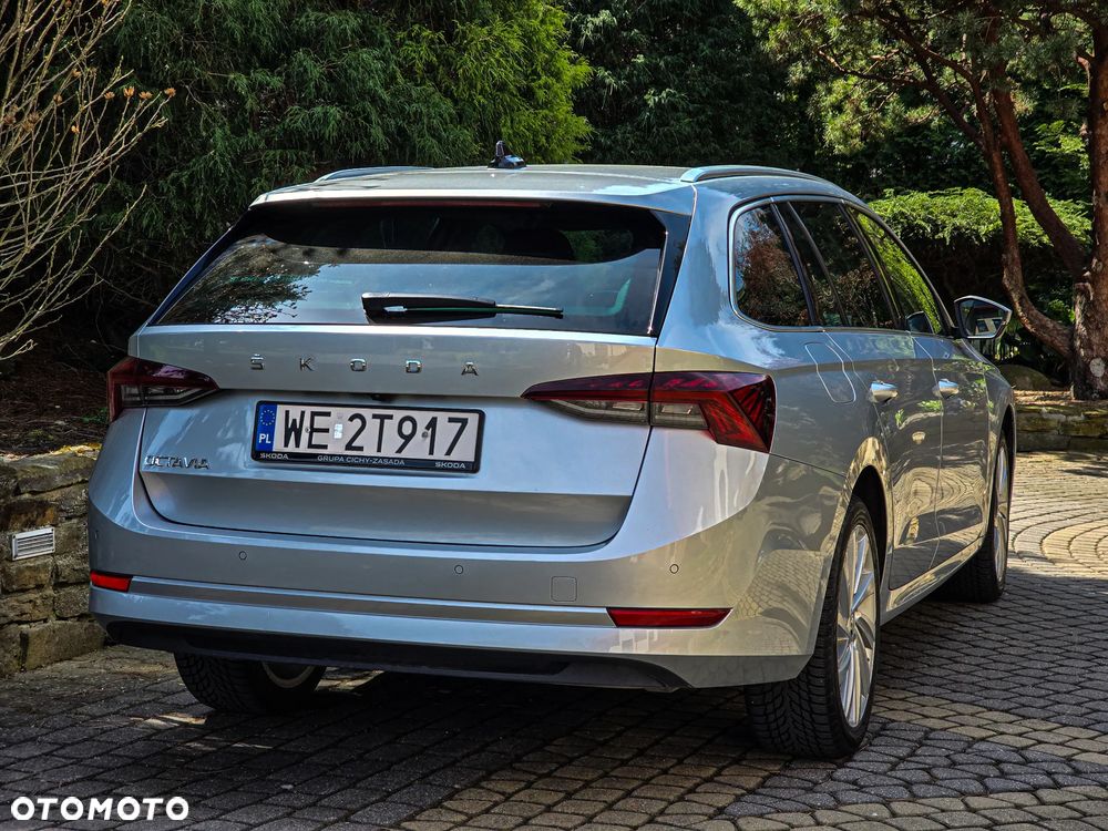 Skoda Octavia 2.0 TDI 4x4 Style DSG - 9